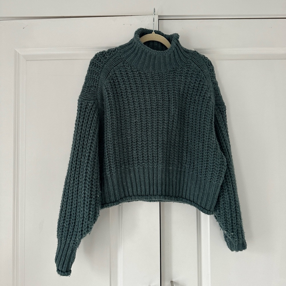 Blue H&M turtle neck sweater